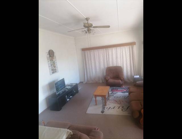 3 BEDROOM HOUSE FOR SALE IN SUMMERPRIDE